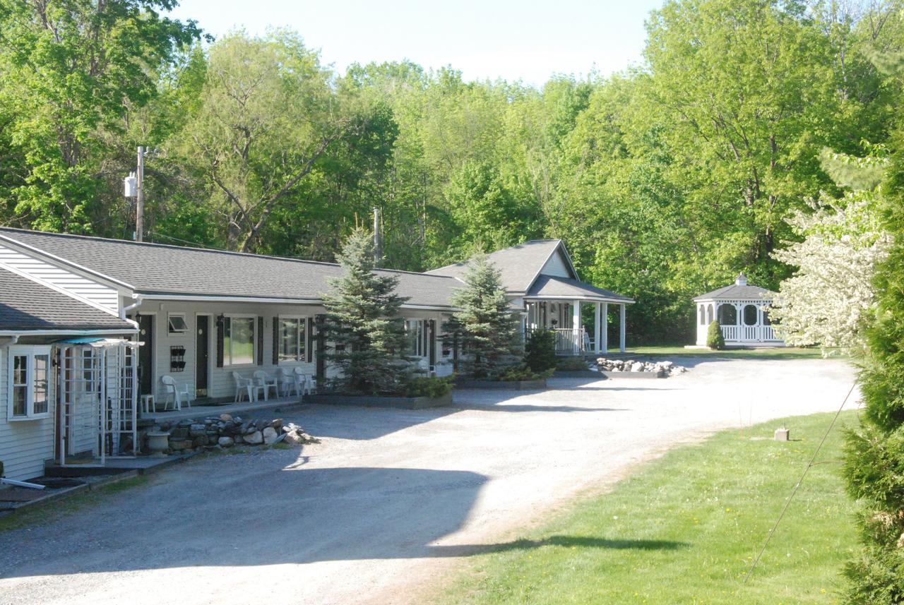 Harwood Hill Motel Bennington Exteriér fotografie